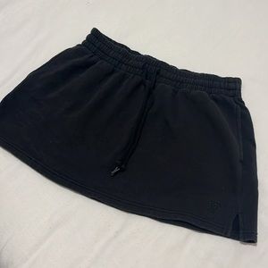 PINK Victoria’s Secret Cotton Blend Skirt Black MEDIUM soft stretch Pockets